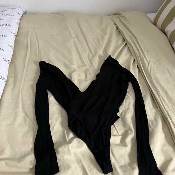 Wilfred Aritzia Thong Bodysuit - Picture 3 of 3